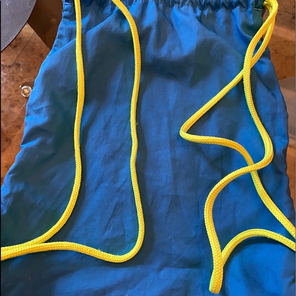 Nike Sports bag - Picture 2 of 2